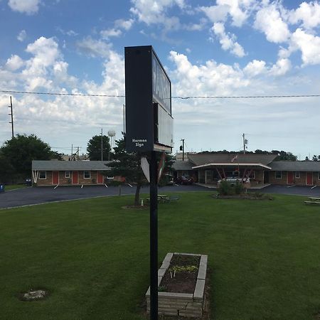 Rainbow Motel Montpelier Exterior photo