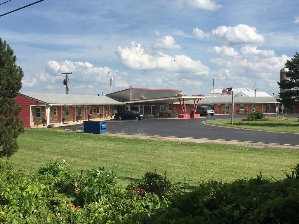 Rainbow Motel Montpelier Exterior photo